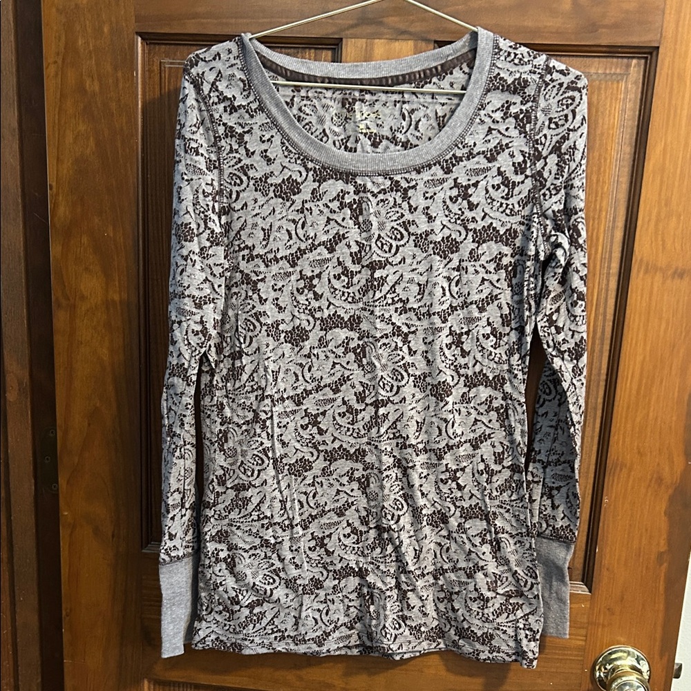 Maurices Gray and Brown Paisley Long Sleeve Top